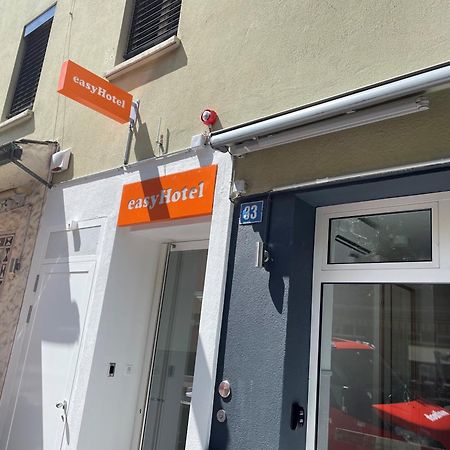 Easyhotel Zuerich Main Station Екстериор снимка