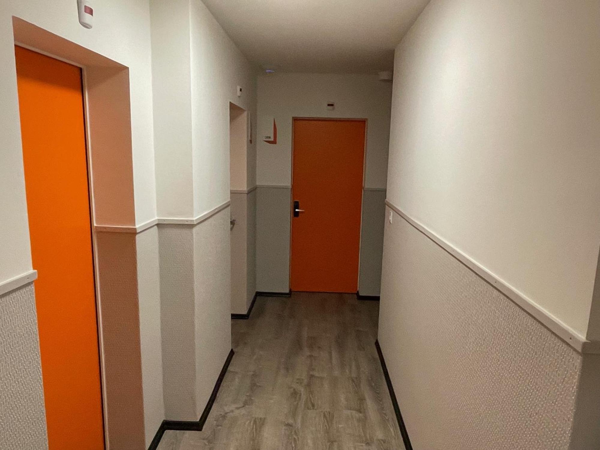 Easyhotel Zuerich Main Station Екстериор снимка